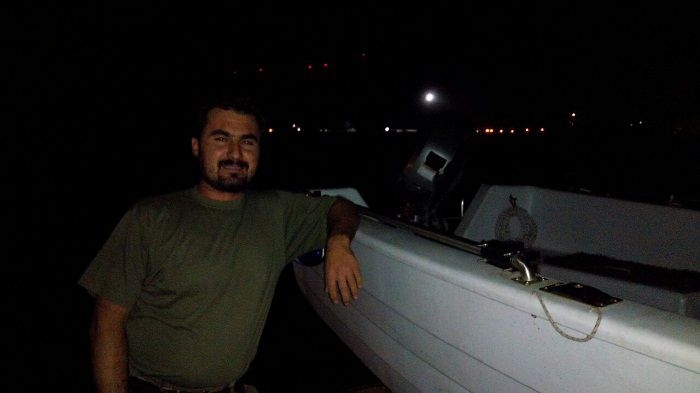 Aliağada tekneden balık avında yakalanan balıklar.
